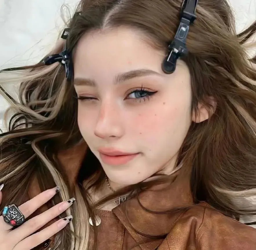 疯狂靓妹仔